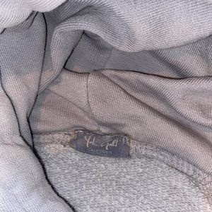 brandy melville sweatshirt